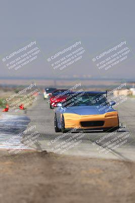 media/Sep-20-2025-Extreme Speed (Sat) [[1fcc23683c]]/Orange (Mid Intermediate)/Session 2 (Sunrise)/